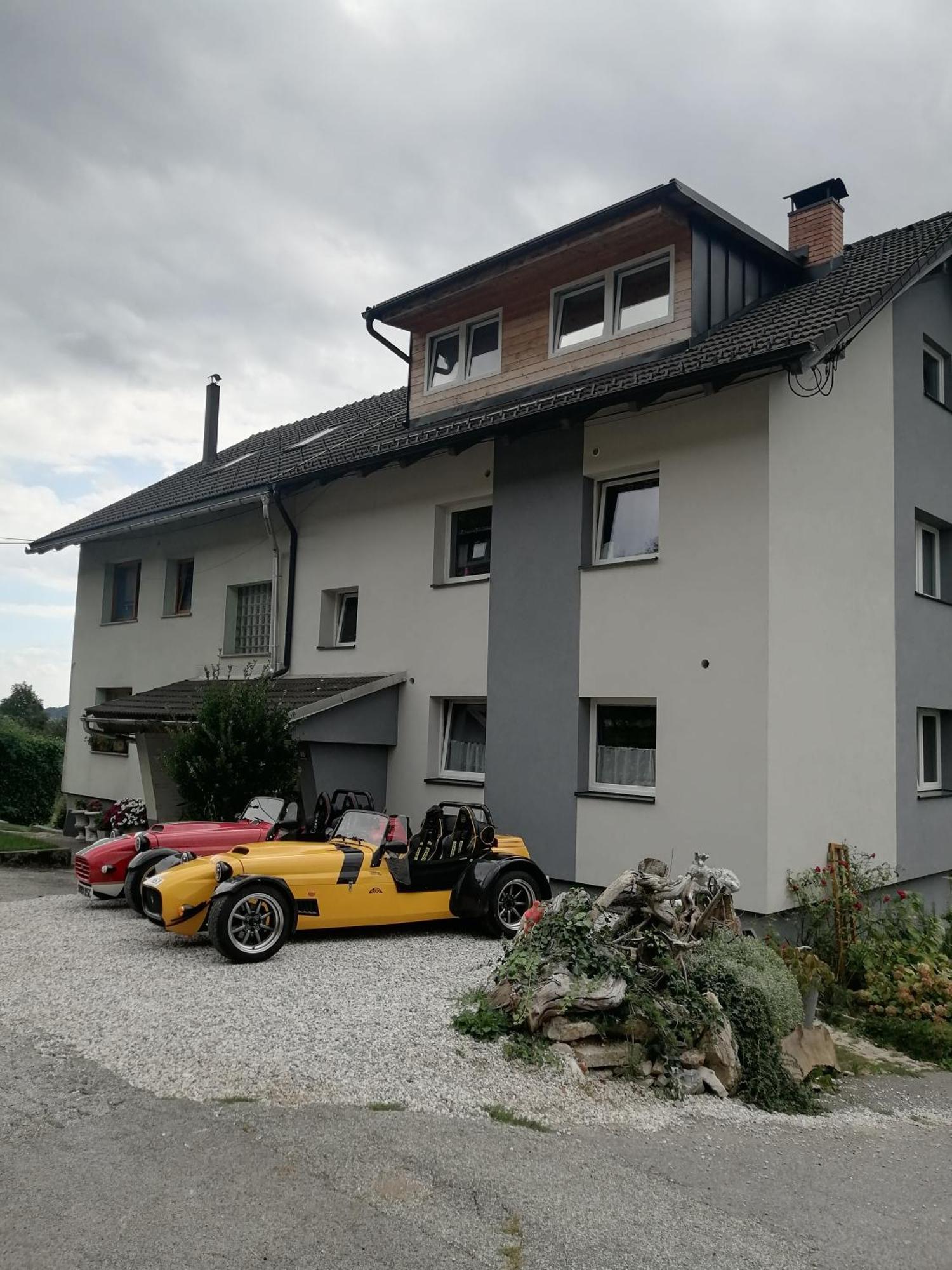 Apartma Zeus Jesenice Exteriér fotografie